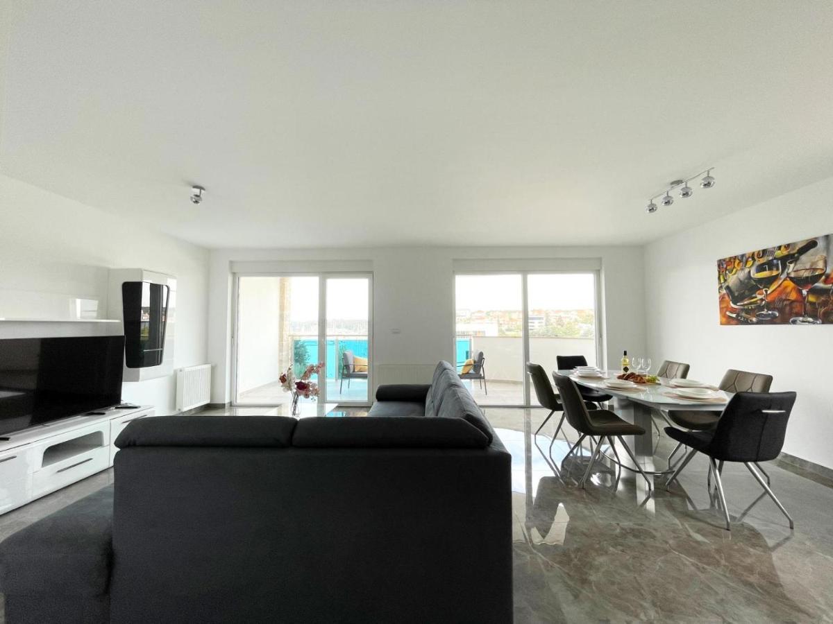 Seascape Deluxe Residence Pjescana Uvala Eksteriør bilde