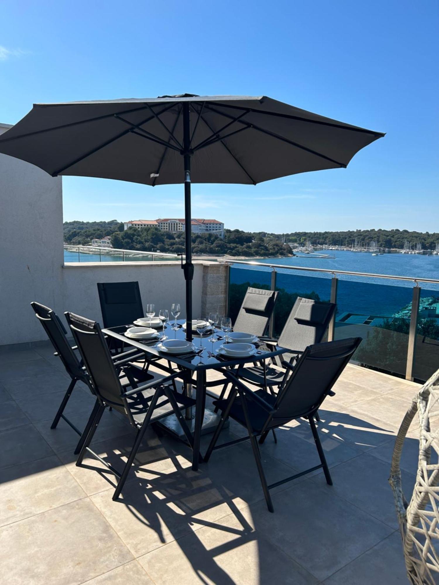 Seascape Deluxe Residence Pjescana Uvala Eksteriør bilde