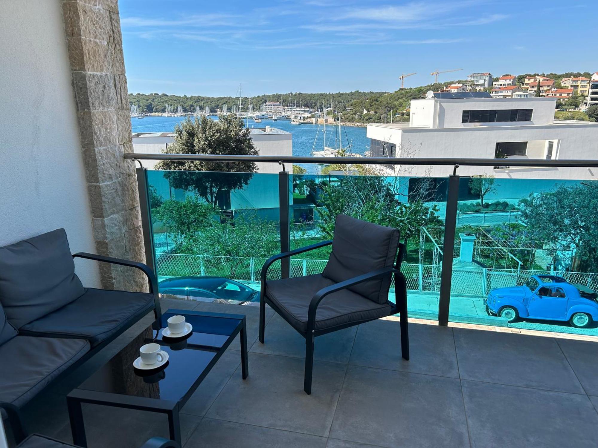 Seascape Deluxe Residence Pjescana Uvala Eksteriør bilde